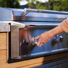 Blaze LTE PRO 40-Inch Built-in Natural Gas Griddle w/ Digital Temperature Screen &amp; Lift-Assist Lid - BLZ-GRIDDLE40-NG